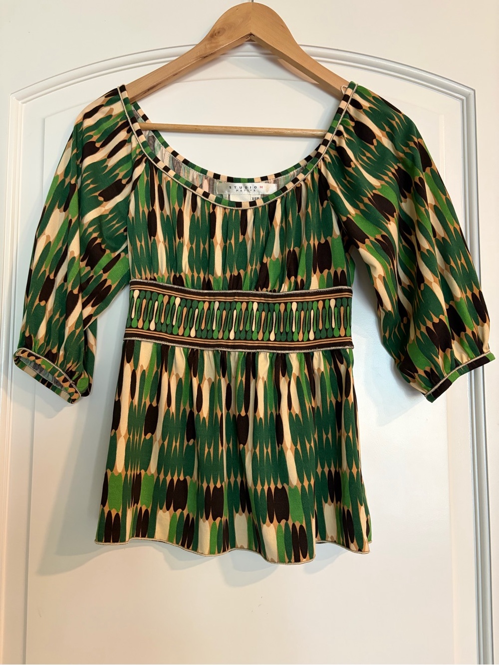 Studio M Petite Babydoll Green Patterned Scoop-Neck Women’s Top XSP